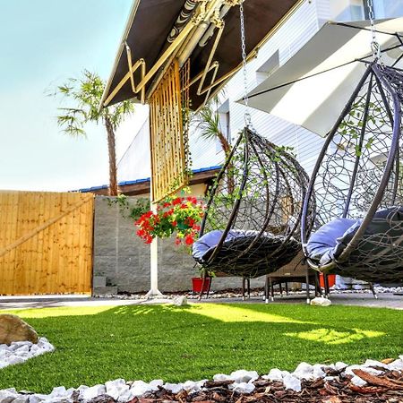 Ferrari Wellness Apartman Pardubice Extérieur photo